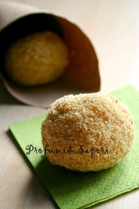 Arancine senza glutine con zucca, bacon, cipolle e nocciole 1