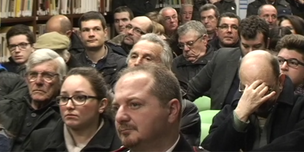 PUBBLICO A TESTIMONI